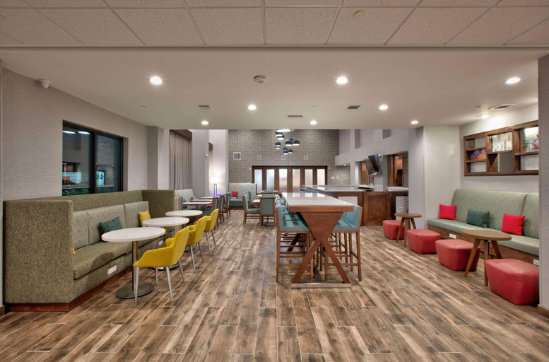 Public Area, Hampton Inn & Suites Dalhart, Dallam