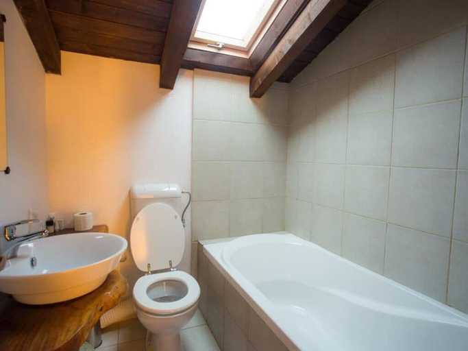 Bathroom 3, Casa Ferica, Azuga