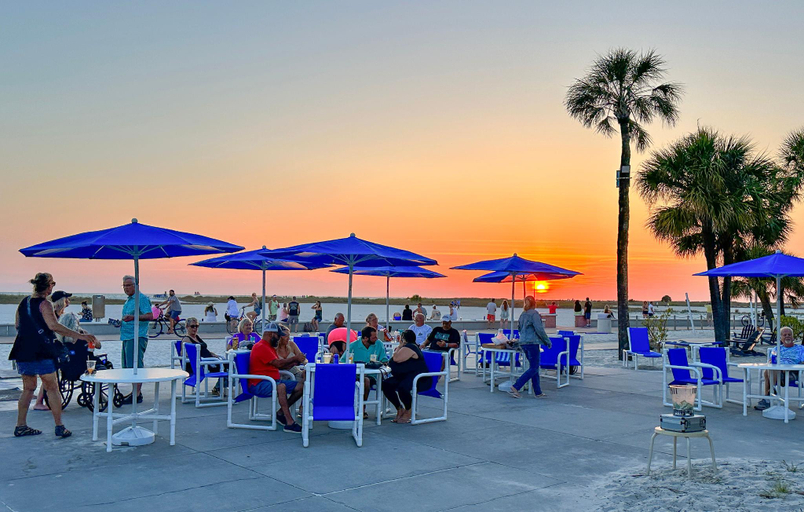 Food & Drinks 4, Thunderbird Beach Resort, Pinellas