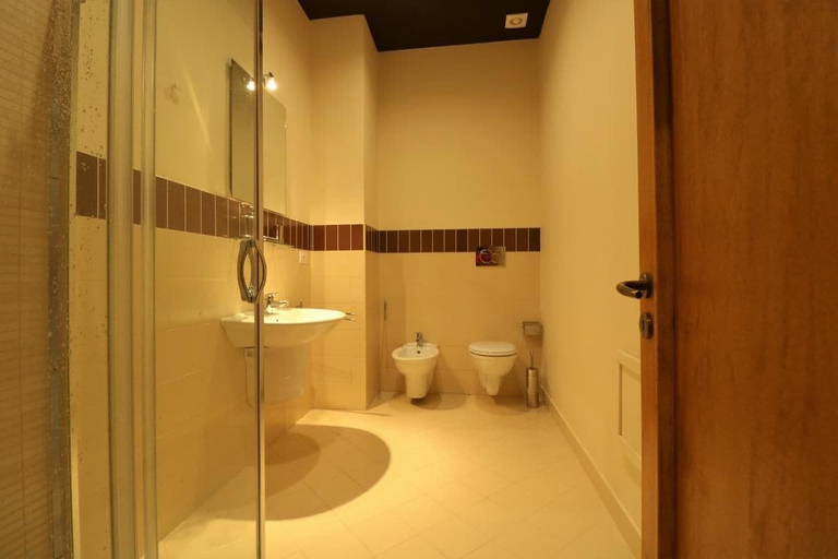 Bathroom 3, Residence Sella, Lecce
