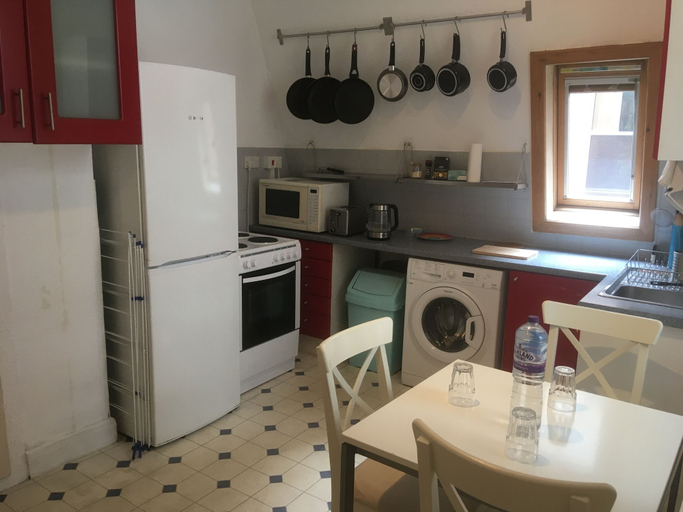 Others 5, London Bridge - Entire 2 Bedroom Apart, London