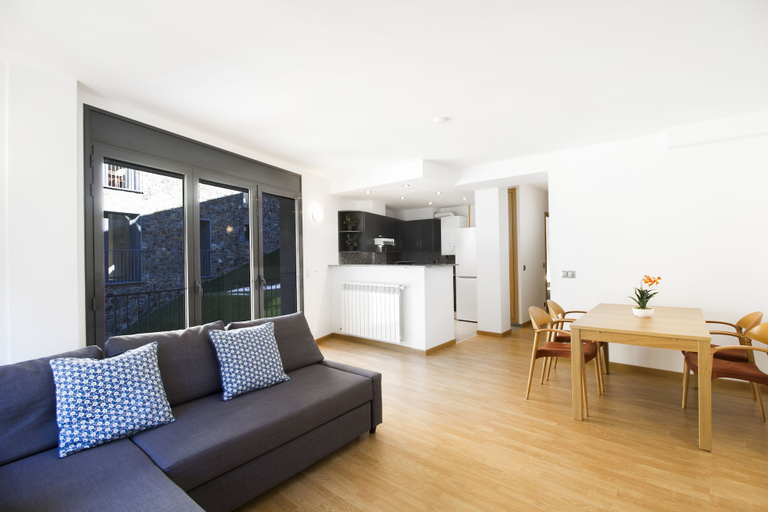 Others 5, Font del Ferro Apartaments