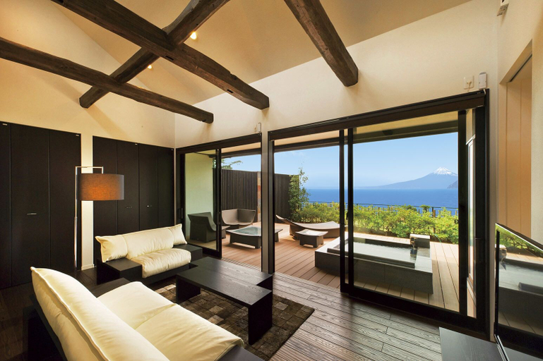 Bedroom 3, Fugaku Gunjo, Izu