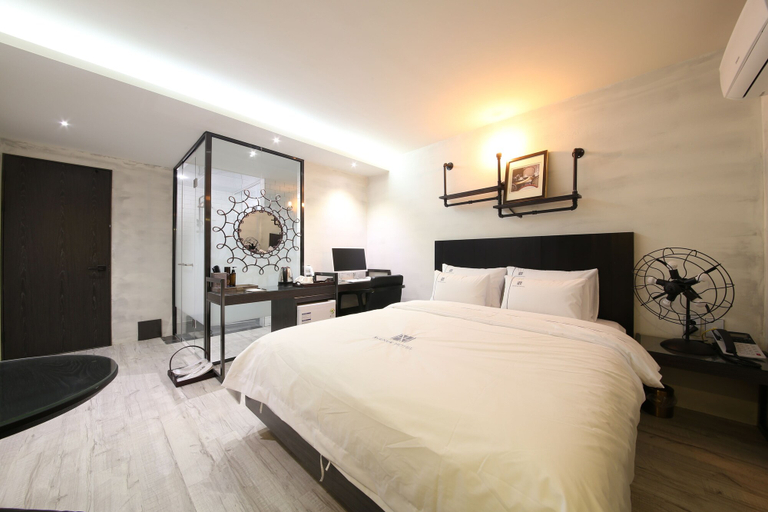 Bedroom 3, Avenue Hotel, Jeonju