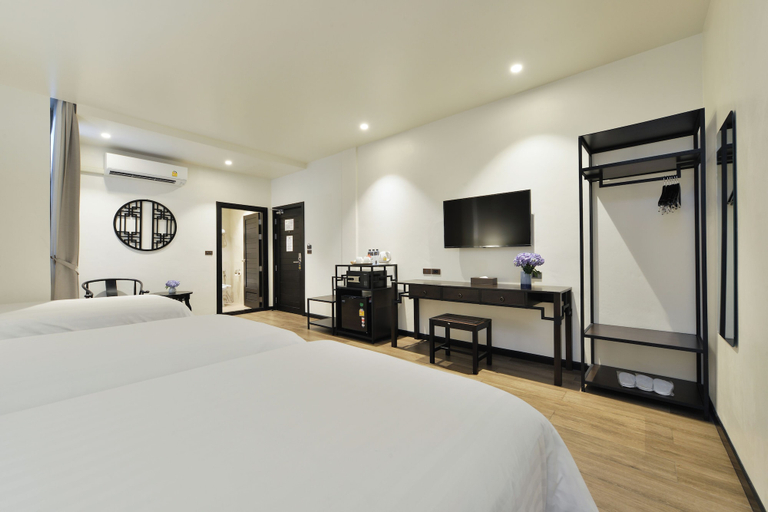 Bedroom 5, Old Thai Heng Hotel, Samphantawong