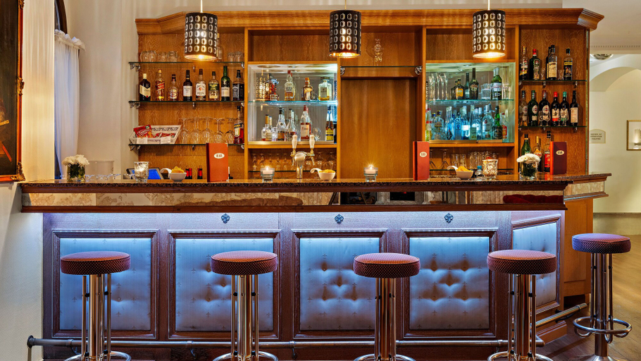 Food & Drinks 5, Hotel Bayerischer Hof Dresden, Dresden