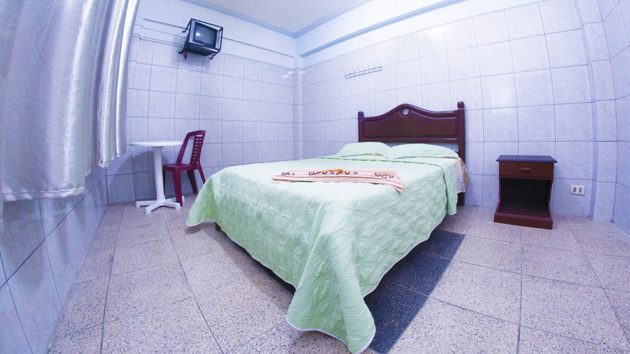 Bedroom 5, residencial francia - Hostel, Andrés Ibáñez