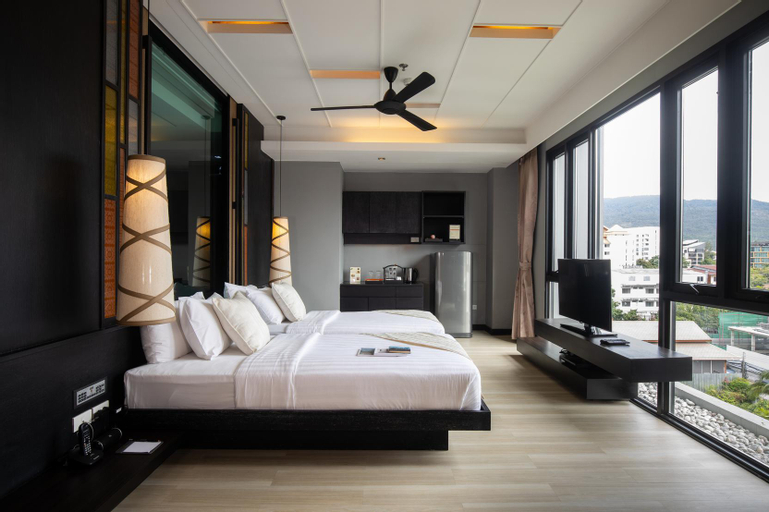 Bedroom 12