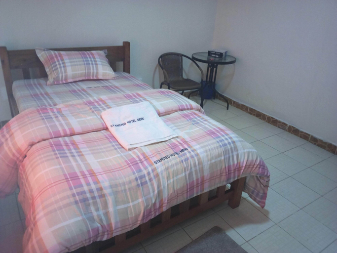Bedroom 2, Stansted Annex Hotel, North Imenti