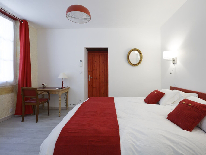 Bedroom 3, Domaine de Ludeye, Gironde