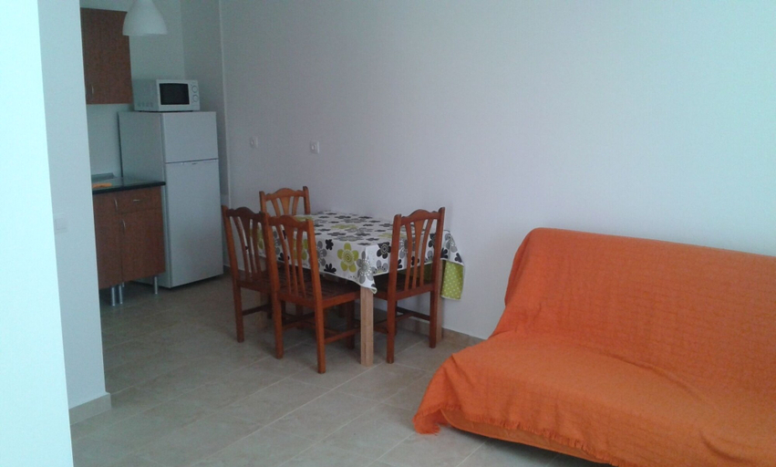 Others 5, Casa Almeida, Arraiolos