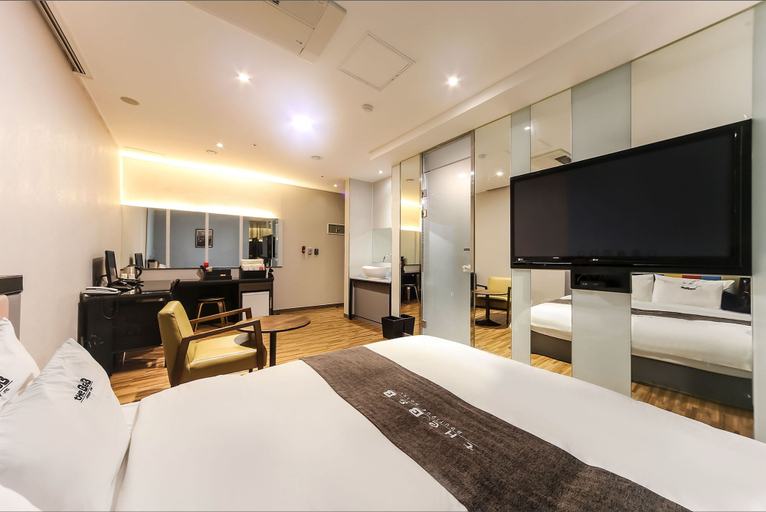 Bedroom 2, The B&B Changwon, Changnyeong