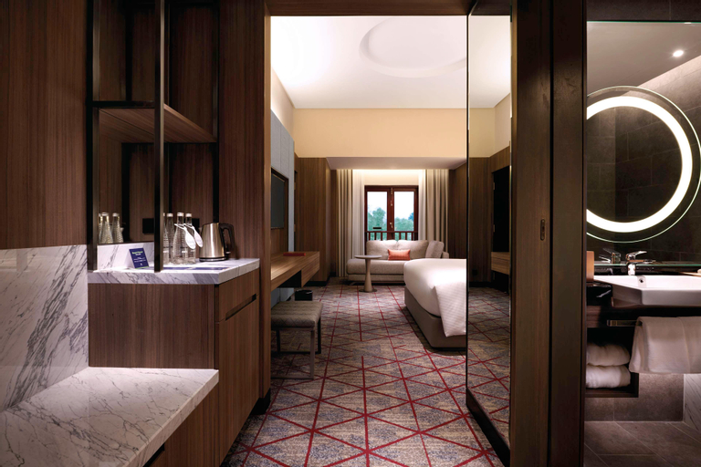 Bathroom 13