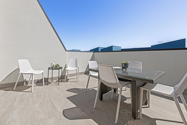 Others 5, Urban Rest Port Adelaide Apartments, Adelaide