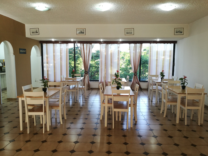 Food & Drinks 5, Golden Days Aparthotel, South Aegean