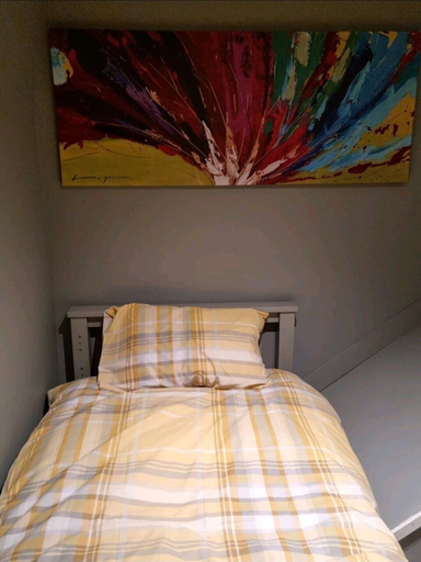 Bedroom 2, Remarkable 3-bed House in Chelmsford, Essex