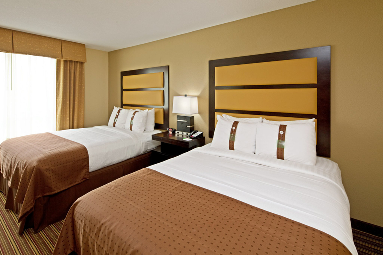 Bedroom 4, Holiday Inn MOBILE - AIRPORT by IHG, Mobile