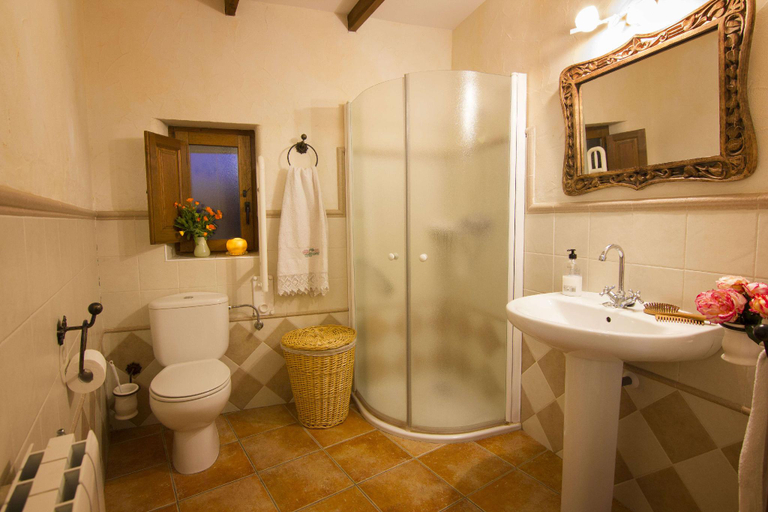 Bathroom 2, matasiete familiar house - with swimming pool, Almería