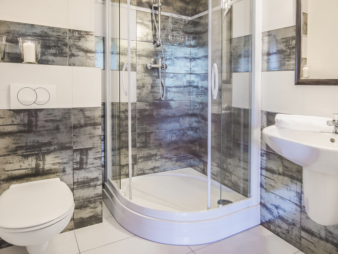 Bathroom 4, Vacation Club - Trzy Korony Apartments, Świnoujście