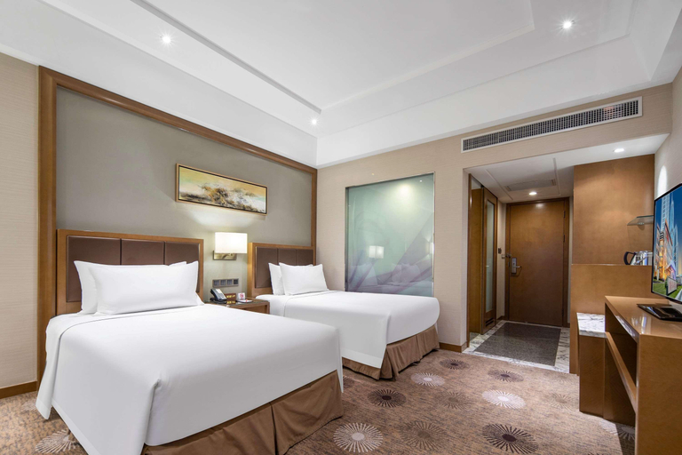 Bedroom 3, Ramada Plaza Pudong Shanghai, Shanghai