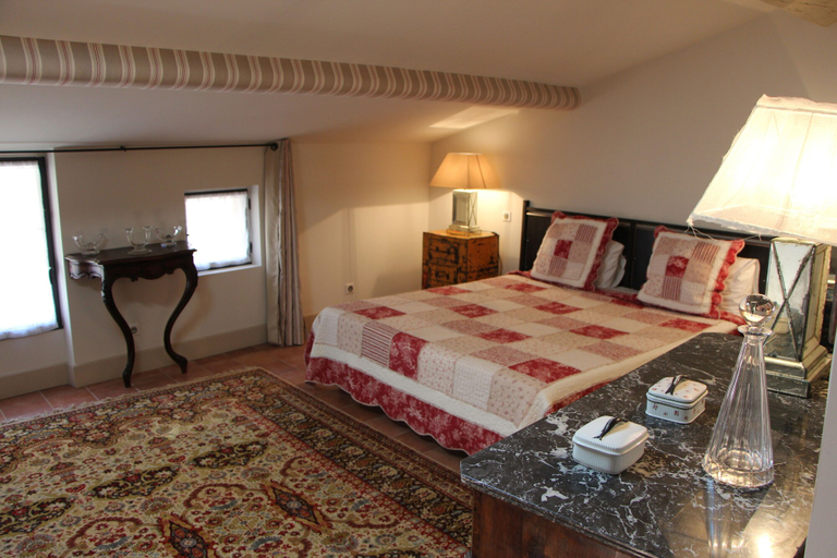 Bedroom 2, La Petite Hostellerie, Gard