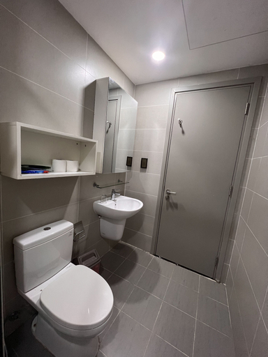 Bathroom 3, Supertramp House - Gold View Apartment, District 4