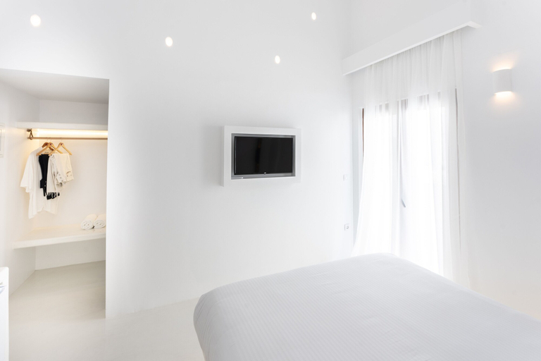 Bedroom 5, Leon Luxury Suites, South Aegean