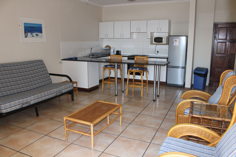 Others 5, Glenmore Sands, Ugu