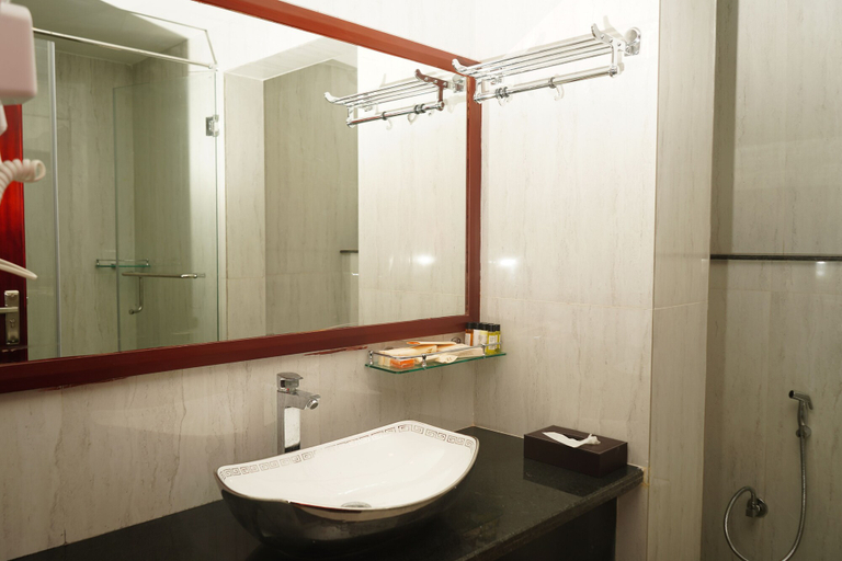 Bathroom 4, Mansha Palace, South Andaman