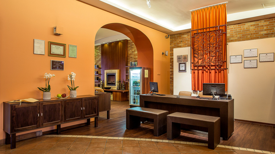 Food & Drinks 3, Mamaison Residence Izabella Budapest, Budapesti
