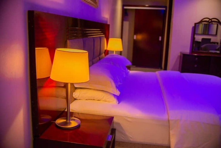 Bedroom 3, CheckInn Hotels, IbadanNorth