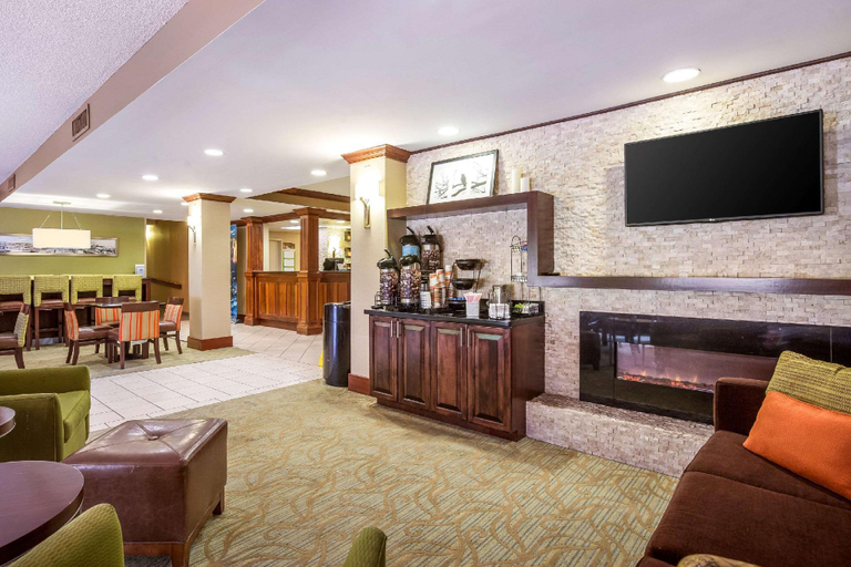 Public Area, Comfort Inn Newport News - Hampton I-64, Newport News