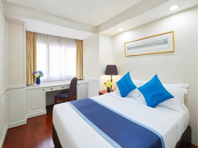 Bedroom 6