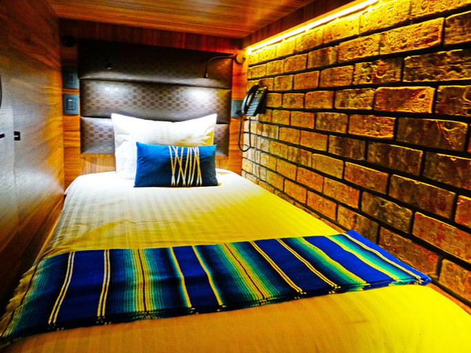 Bedroom 3, Cadillac Cocoon Beds, Mexico City