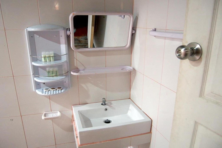 Bathroom 4, Coco Beach Bungalows, Muang Satun