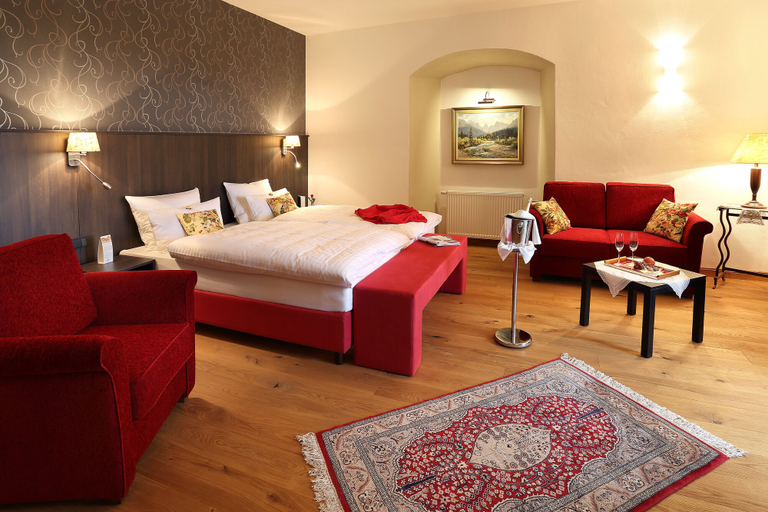 Bedroom 2, Schloß Schönberg, Vogtlandkreis