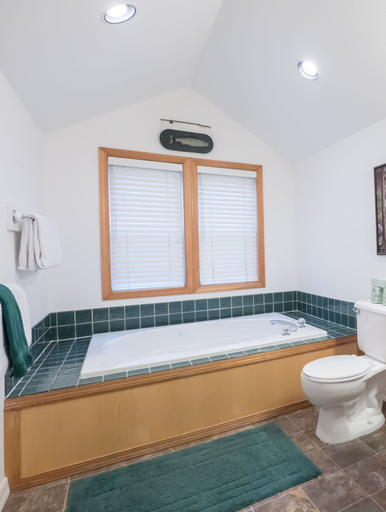 Bathroom 4, Seaside Vacation Homes, Clatsop