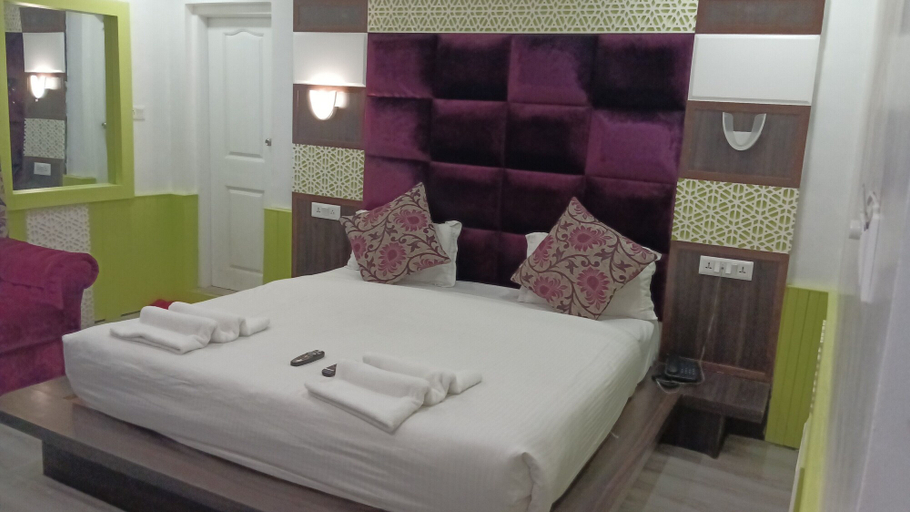 Bedroom 3, Hotel K2 Inn, Srinagar