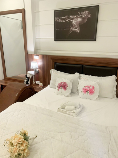 Bedroom 10
