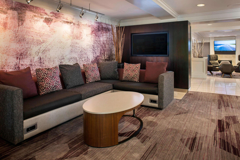 Public Area 2, Sonesta Select Boston Lowell Chelmsford, Middlesex