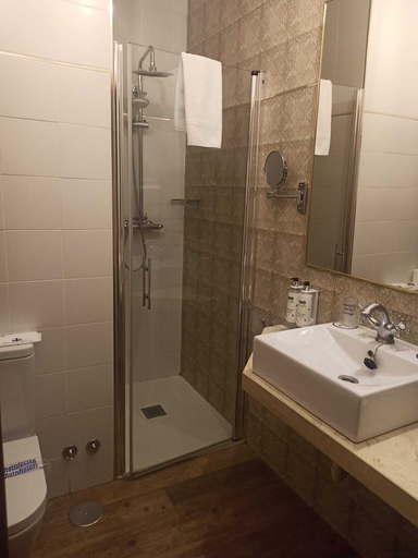 Bathroom 4, Hotel Real Segovia, Segovia