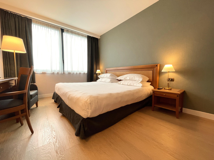 Bedroom 14