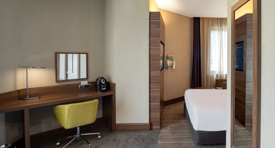 Bathroom 5, Holiday Inn ISTANBUL - KADIKOY by IHG, Kadıköy