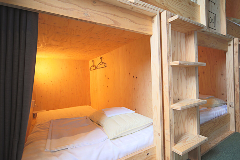 Bedroom 3, Travel&Book Hotel Hulaton Cabin Takamatsu - Hostel, Takamatsu
