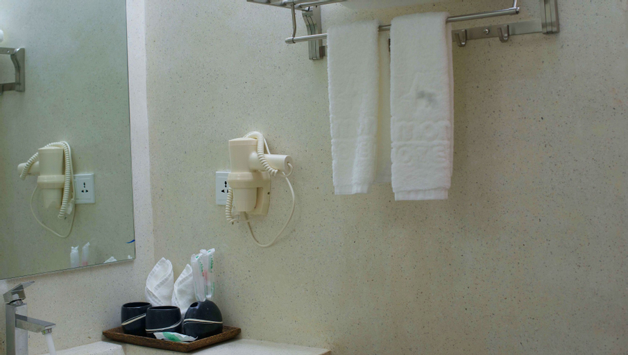Bathroom 3