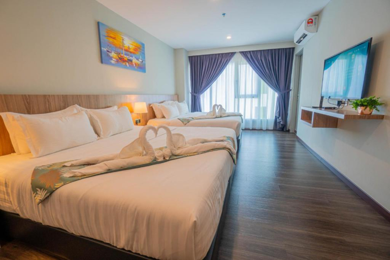 Flypod Hotel Room Type - Deluxe Family Room