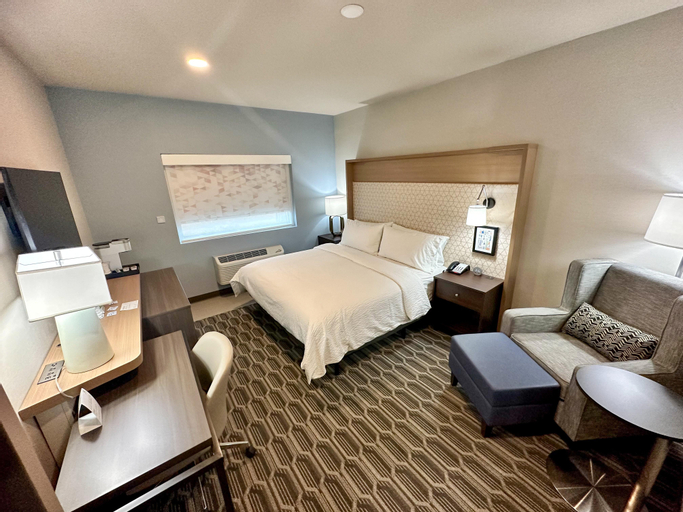 Bedroom 10