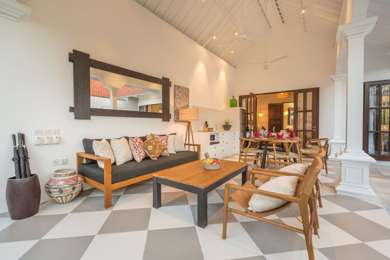 Food & Drinks 5, Villa CJ, Badung