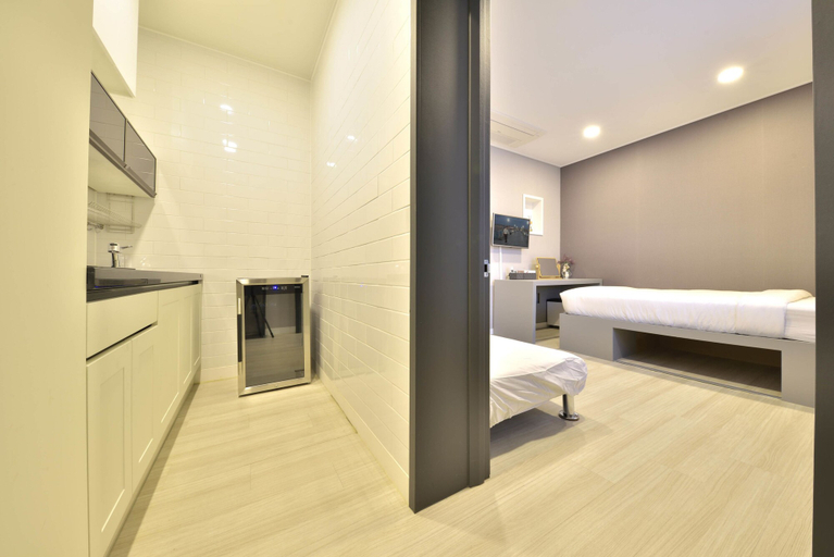 Bedroom 3, WITH U Hotel & Guesthouse, Sokcho