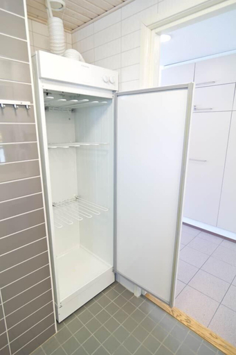 Bathroom 3, Hotelli Kaartila, Southern Savonia